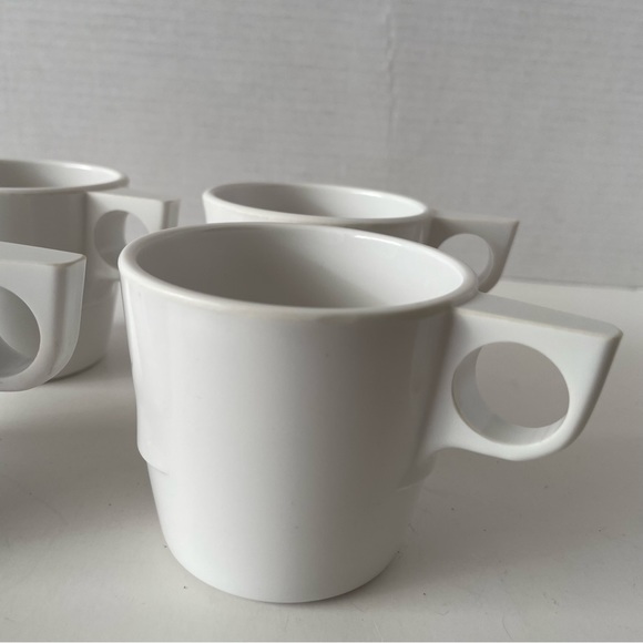 Dallas Ware White Melamine Cups Stackable Set of 4 - Picture 11 of 13